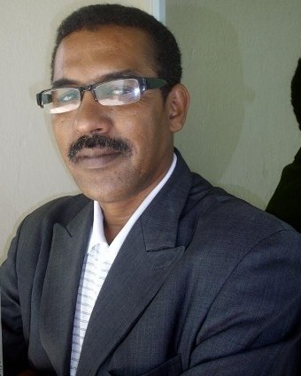 أحمد مولاي امحمد/ إعلامي وكاتب صحفي