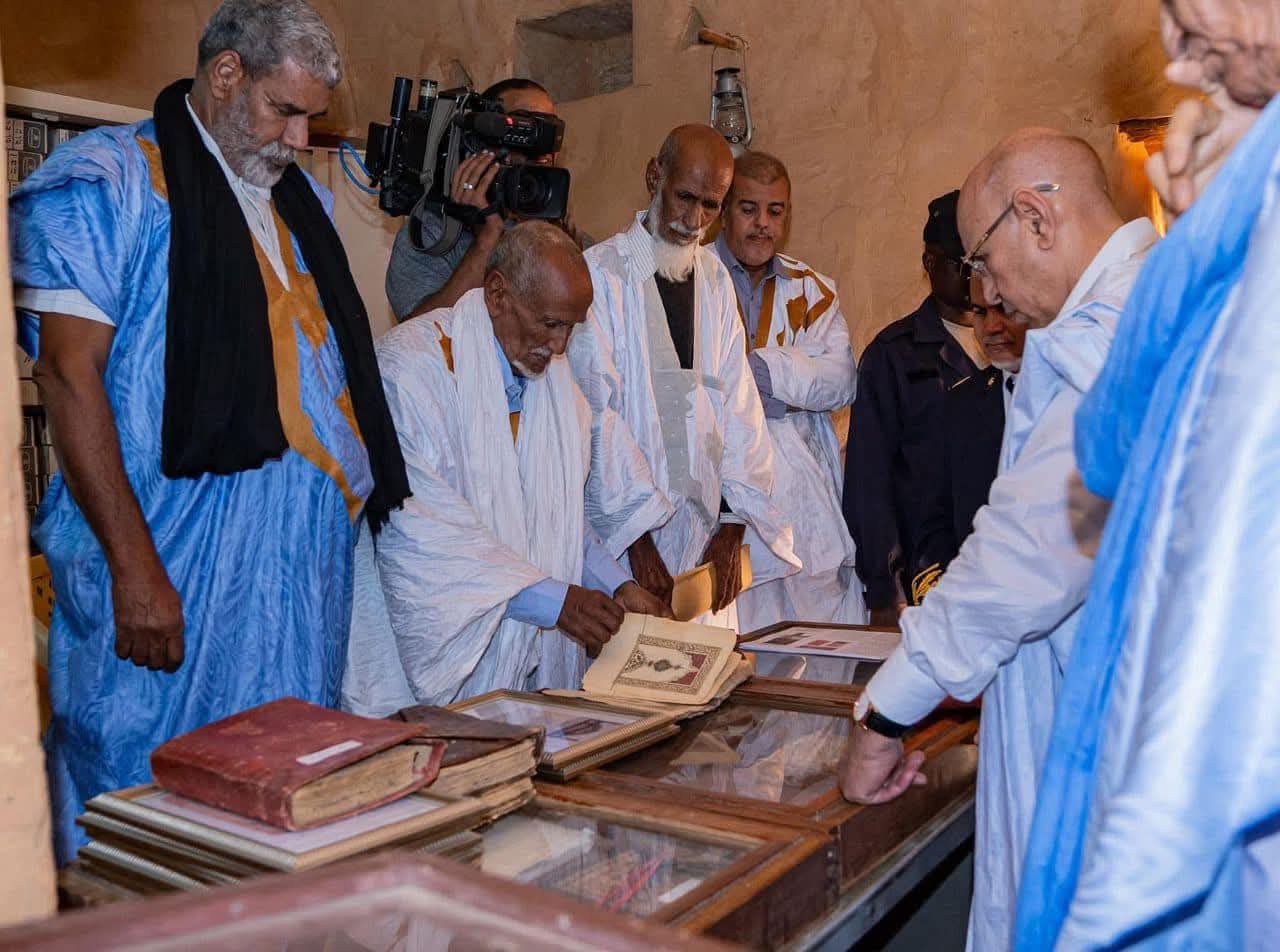 صورة من الارشيف