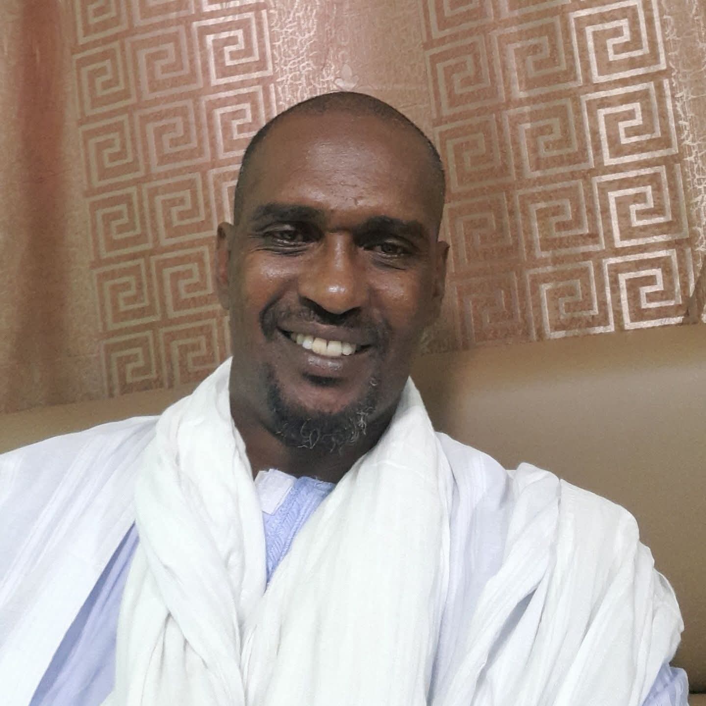 عبد العزيز ولد اسلم نافع /كاتب وناشط سياسي