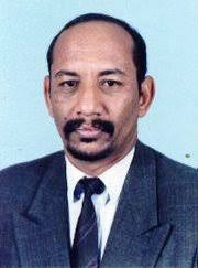 محمد المختار ولد محمد فال (أستاذ وكاتب صحفي) 